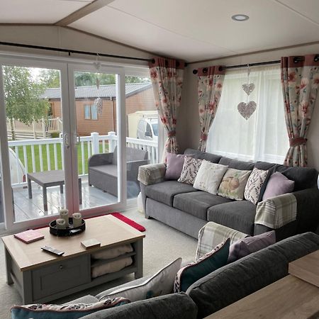 Ellis Retreats At Tattershall Lakes Lincoln Ngoại thất bức ảnh
